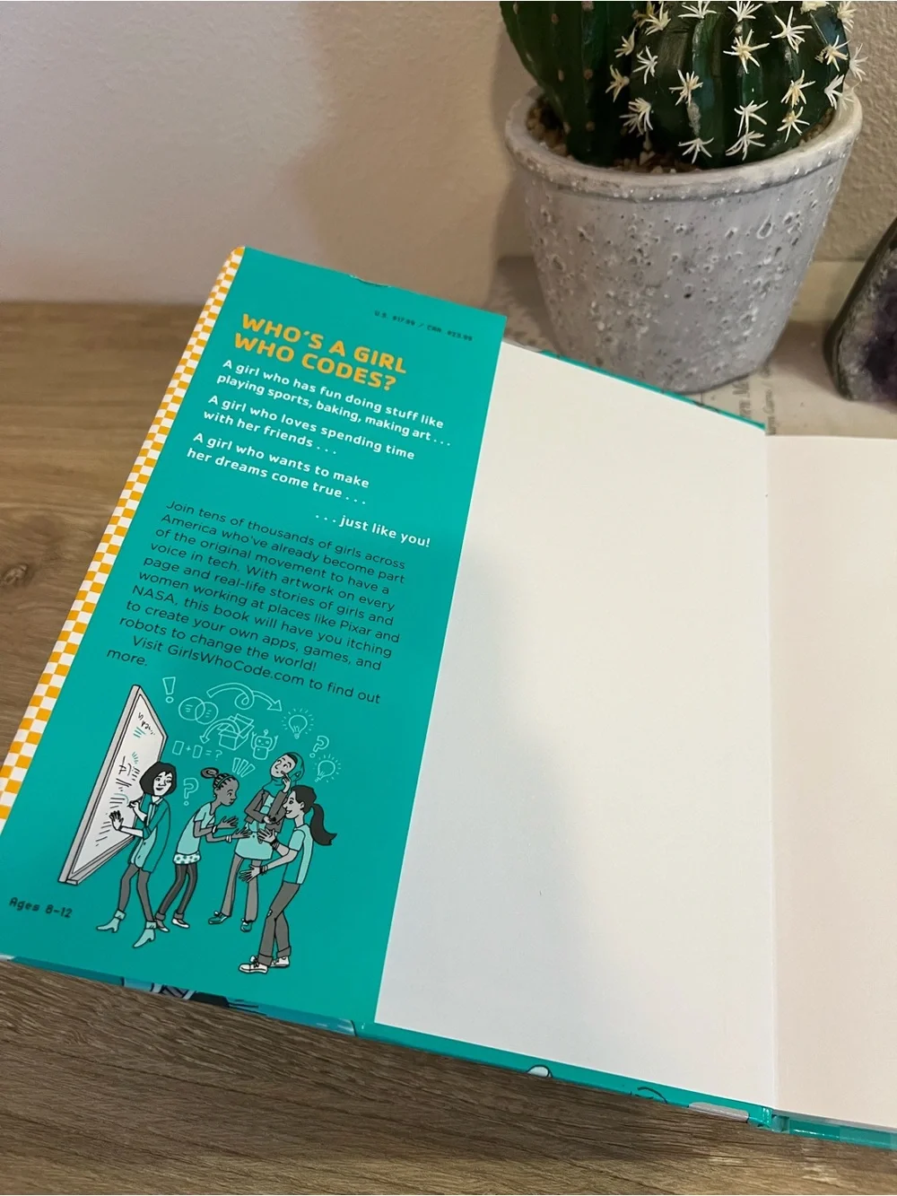 Girls Who Code Reshma Saujani Hardcover Learn to Code STEM Tech Book